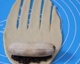 Foto langkah ke 5 dari resep Roti Pisang Coklat.