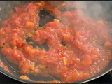 Pasta a la puttanesca de sardinas
