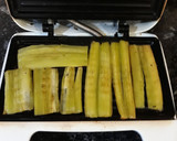 Foto del paso 1 de la receta: Canapés con palas de acelgas