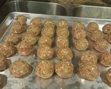 A picture of step 4 of Meatballs stuffed with Mozzarella.