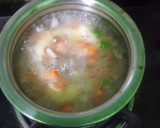 முட்டை சூப் [ egg drop soup] ரெசிபி ஸ்டேப் 2 புகைப்படம்
