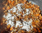 Foto del paso 2 de la receta: Champiñones rellenos de langostinos
