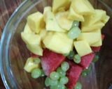 A picture of step 3 of Three colour fruit salad.