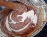 A picture of step 4 of Chocolate chip marble cake.