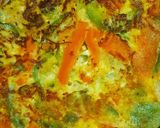 Foto del paso 6 de la receta: Tortilla de zapallitos verdes, cebolla y zanahoria