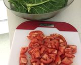 Foto del paso 1 de la receta: Acelgas con tomate