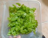 Foto langkah ke 1 dari resep Tumis pare enak.