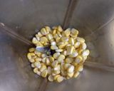 A picture of step 1 of Corn Cinnamon Soup.