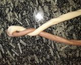 Foto del paso 6 de la receta: Aros de pan bicolor