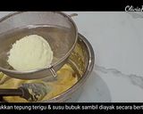 Foto langkah ke 3 dari resep Sweet Regal Cookies.