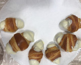 Foto del paso 13 de la receta: Croissants de mantequilla Manolitos