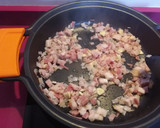 Foto del paso 1 de la receta: Habas con bacalao y patatas paja