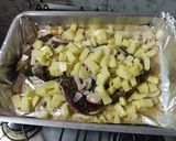 Foto del paso 4 de la receta: Carne entera con papas al horno