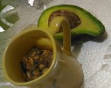 Foto langkah ke 11 dari resep One Mug Avocado Brownie.