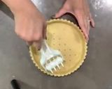 A picture of step 5 of Japanese Strawberry Tart.