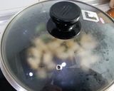A picture of step 5 of Samak fry rice.