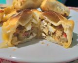 Foto del paso 4 de la receta: Empanadas con 2 costeletas que quedaron del Medio día ♡