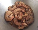 Foto del paso 1 de la receta: Tallarines chinos con gambas y cerdo