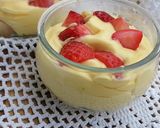 A picture of step 4 of Strawberry Tiramisu Jars.