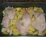 Foto del paso 4 de la receta: Muslos de pollo al horno