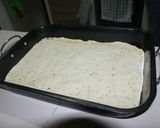 A picture of step 3 of Easy Pizza.