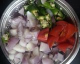 வெஜிடபிள் கோதுமை ரவை உப்புமா. (Vegetable kothumai ravai upma recipe in tamil) ரெசிபி ஸ்டேப் 1 புகைப்படம்