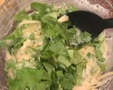 Foto del paso 2 de la receta: Budín de lechuga y queso (se pueden hacer buñuelos también)