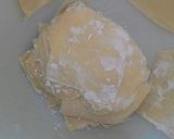 Foto langkah ke 7 dari resep Kulit pangsit goreng/rebus.