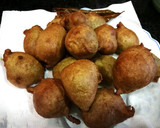 Foto del paso 5 de la receta: Buñuelos con alga espirulina en 10 minutos