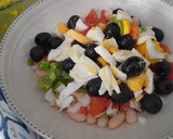 Foto del paso 3 de la receta: Ensalada de alubias y pimiento verde