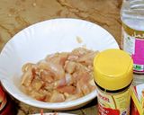 A picture of step 5 of Easy Chicken Chow Mein.