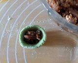 Foto langkah ke 5 dari resep Klepon Pandan Kenyal.