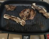 A picture of step 4 of Dessini double grill pan.