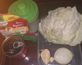 Foto langkah ke 1 dari resep Sup kornet gulung kubis.