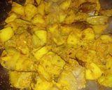 बैंगन सेम आलू की सब्जी(Baingan sem aloo ki sabzi recipe in hindi) रेसिपी चरण 2 फोटो