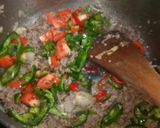 Foto langkah ke 4 dari resep Spagety Chili Beef Sautes.