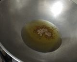 A picture of step 3 of Veg pulao.