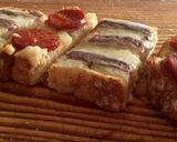 Foto del paso 3 de la receta Tostas de chorizo picante y anchoas con leche condensada 🍞🐖🐟