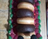 Foto del paso 1 de la receta: Gusano o ciempiés de donuts y chuches