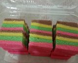 Foto langkah ke 5 dari resep Bolu Pelangi Kukus.