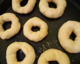 Foto langkah ke 5 dari resep Donat takaran sendok.