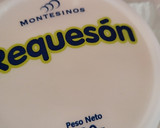Foto del paso 5 de la receta: Ensalada de pollo y requesón con miel