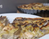 Foto del paso 8 de la receta: Quiche de puerros, setas y gambas