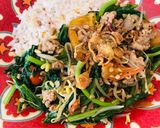 รูปขั้นตอนการทำที่ 3 ของ กวางตุ้งถั่วงอกผัดหมูสับ(Cha sayur)