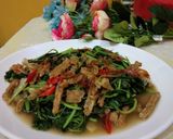 Foto langkah ke 5 dari resep Tumis bayam + tempe.