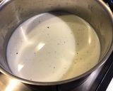 Une image de l'étape 2 de Îles flottantes aux amandes et caramel.