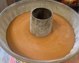 Foto langkah ke 4 dari resep Bolu karamell (sarang semut) panggang oven dijamin bersarang.