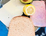 Foto del paso 1 de la receta Sándwich de aguacate y Pollo