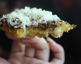 Foto langkah ke 5 dari resep Pisang Pasir (toping coklat, keju,susu).