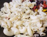 A picture of step 2 of Veg cheese macaroni.